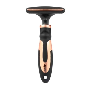 Europet Bernina NOIR Deshedder 3 Europet Bernina NOIR Deshedder